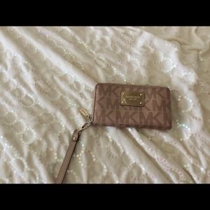 Michael Kors wallet